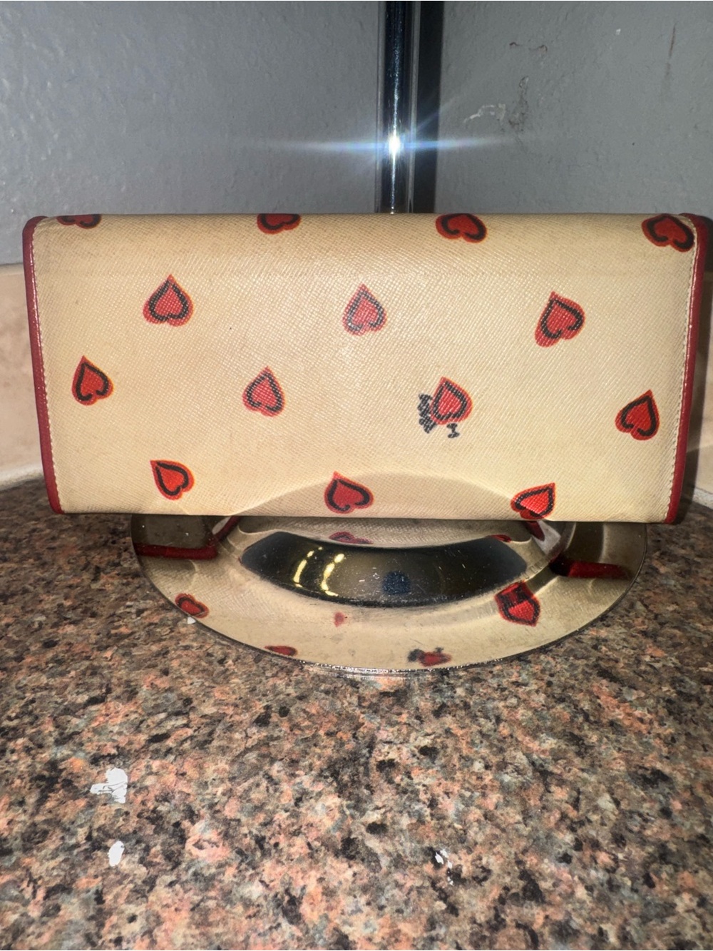 Prada ❤️Limited edition❤️saffiano leather heart long wallet ✅AUTHENTIC✅ - Picture 2 of 11